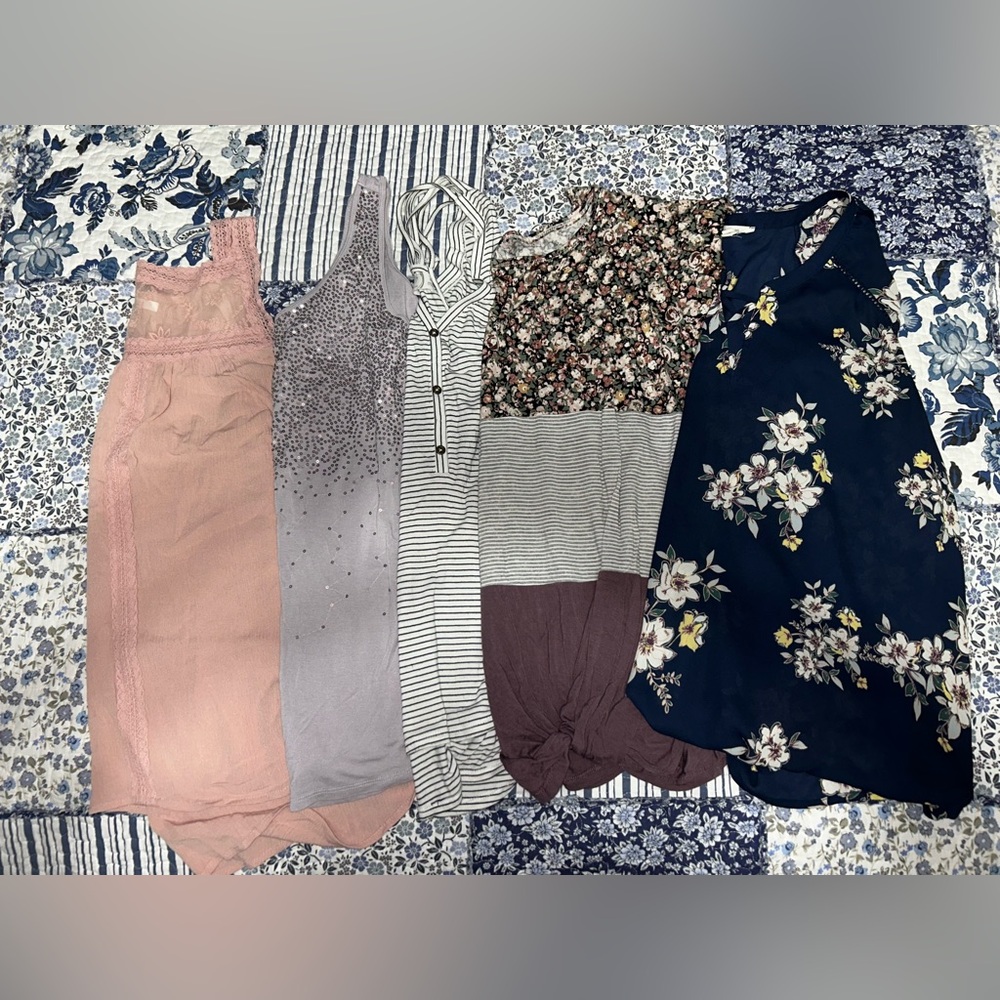 Maurices Bundle of Five Tops